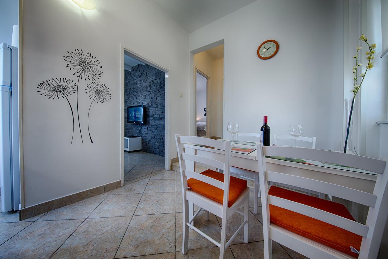 Apartment Jure Вис Экстерьер фото