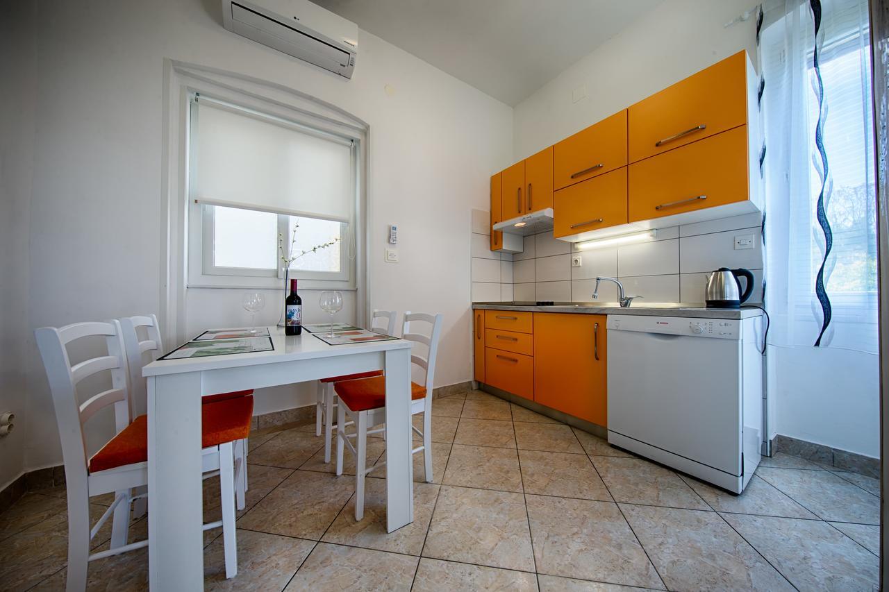 Apartment Jure Вис Экстерьер фото
